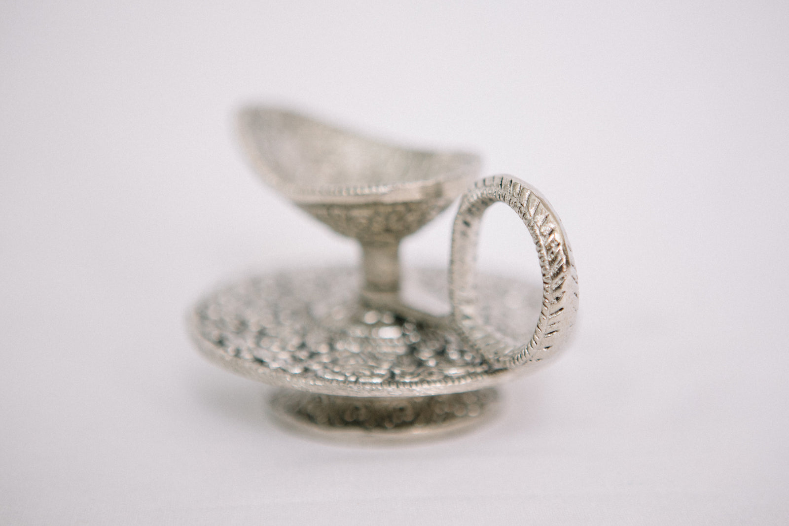 Diya with Round Base