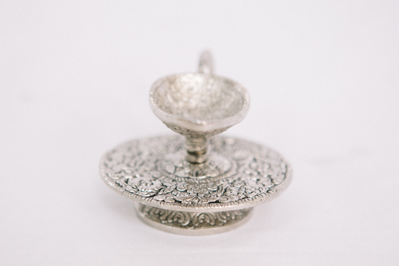Diya with Round Base