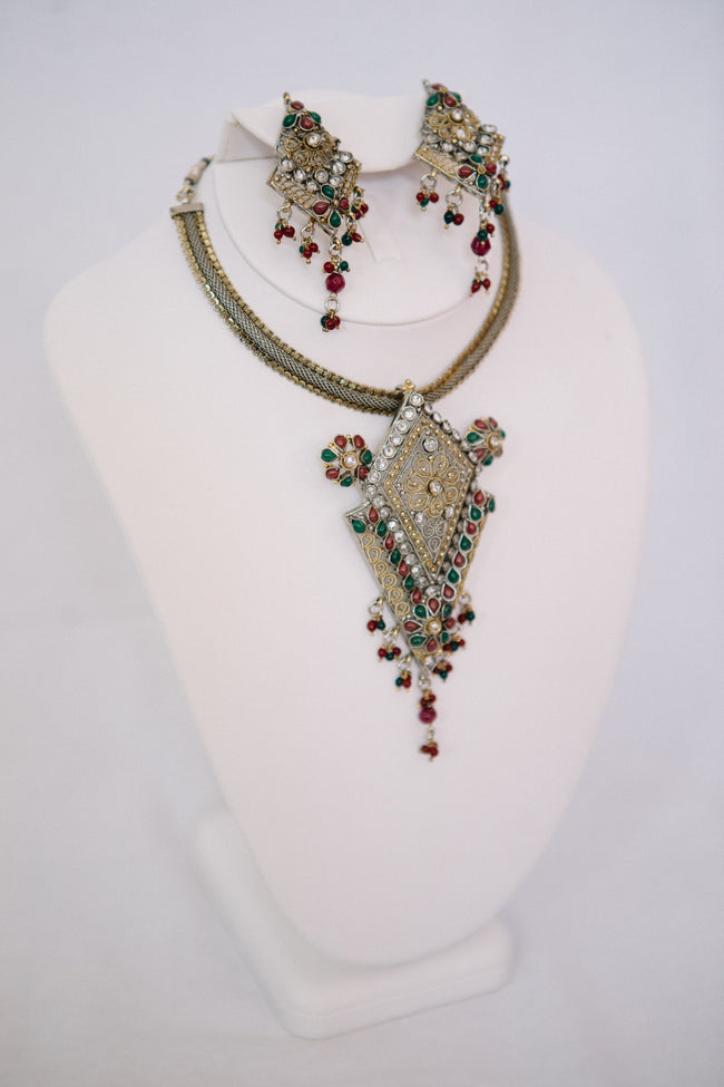 Silver Oxidized Necklace w/ Earrings